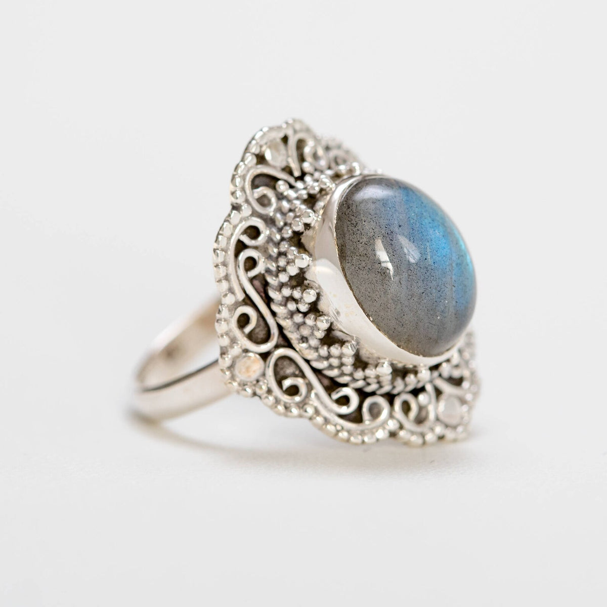Labradorite Ring - Oval Stone Ring
