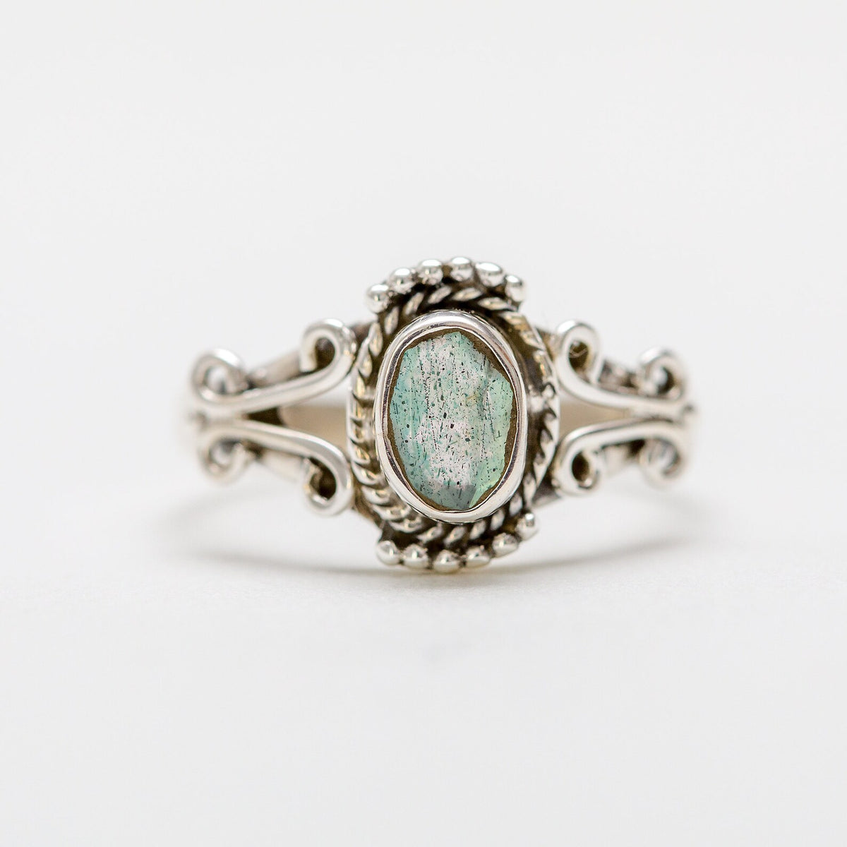 Oval labradorite Ring, Silver Stamped Ring