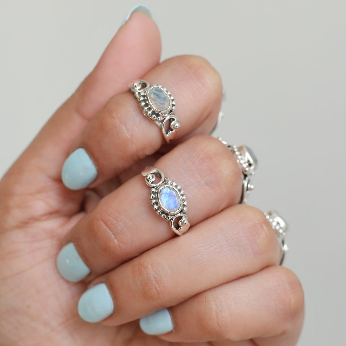 Oval Moonstone Silver Heart Ring - Faceted Stone Ring