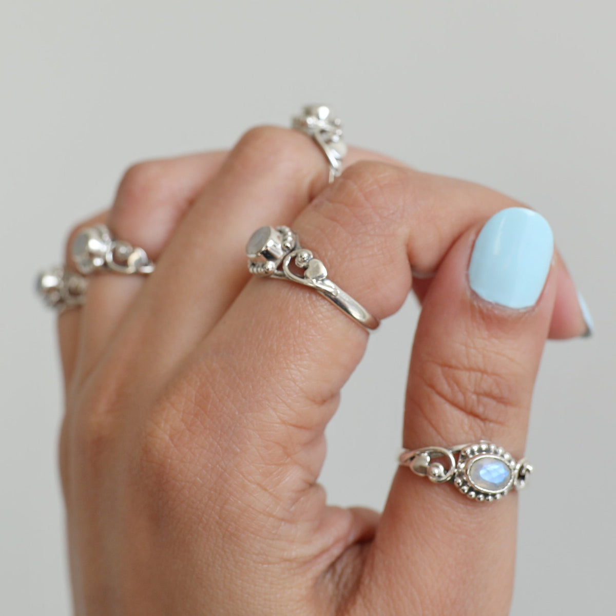 Oval Moonstone Silver Heart Ring - Faceted Stone Ring