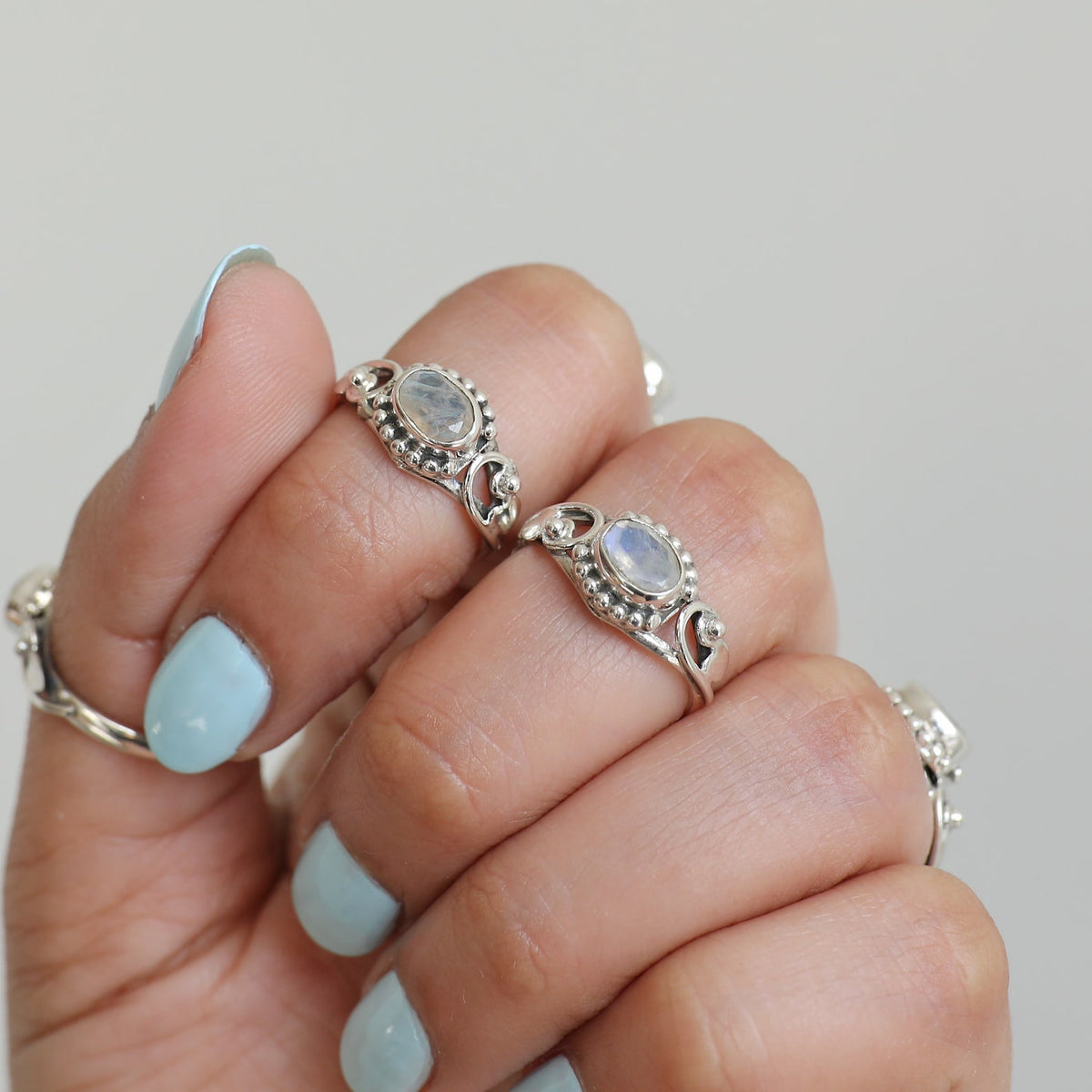 Oval Moonstone Silver Heart Ring - Faceted Stone Ring