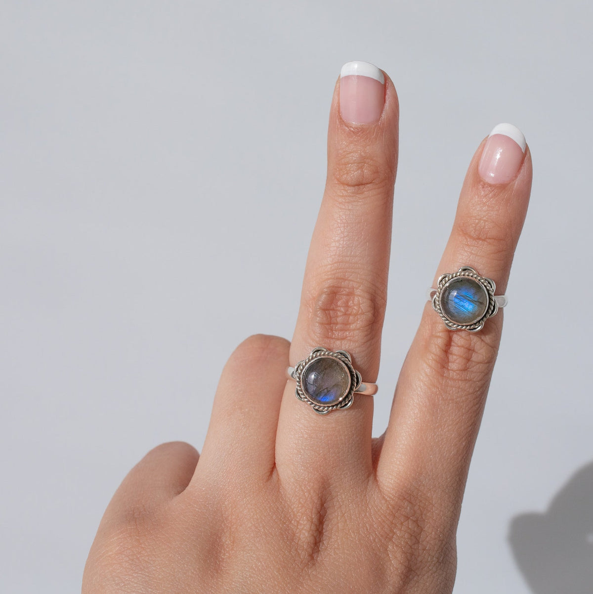 Labradorite Ring - Round Stone Sterling Silver Ring